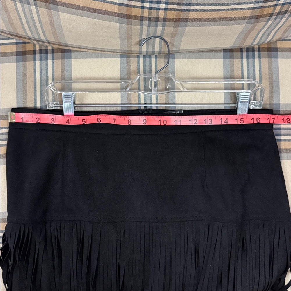 Joh Elegant Black Fringe Skirt - Picture 5 of 6